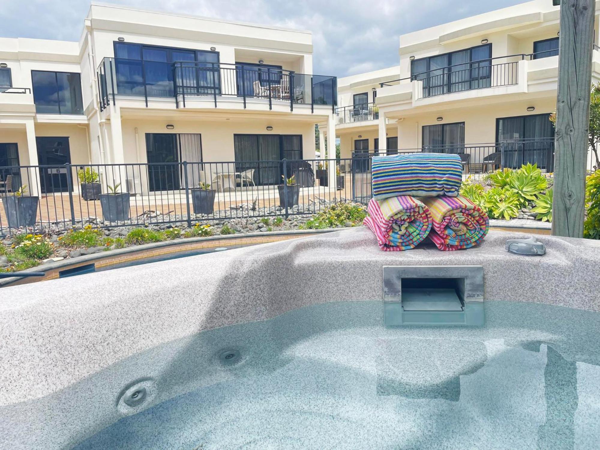 Ocean Breeze Resort פאוונואי מראה חיצוני תמונה